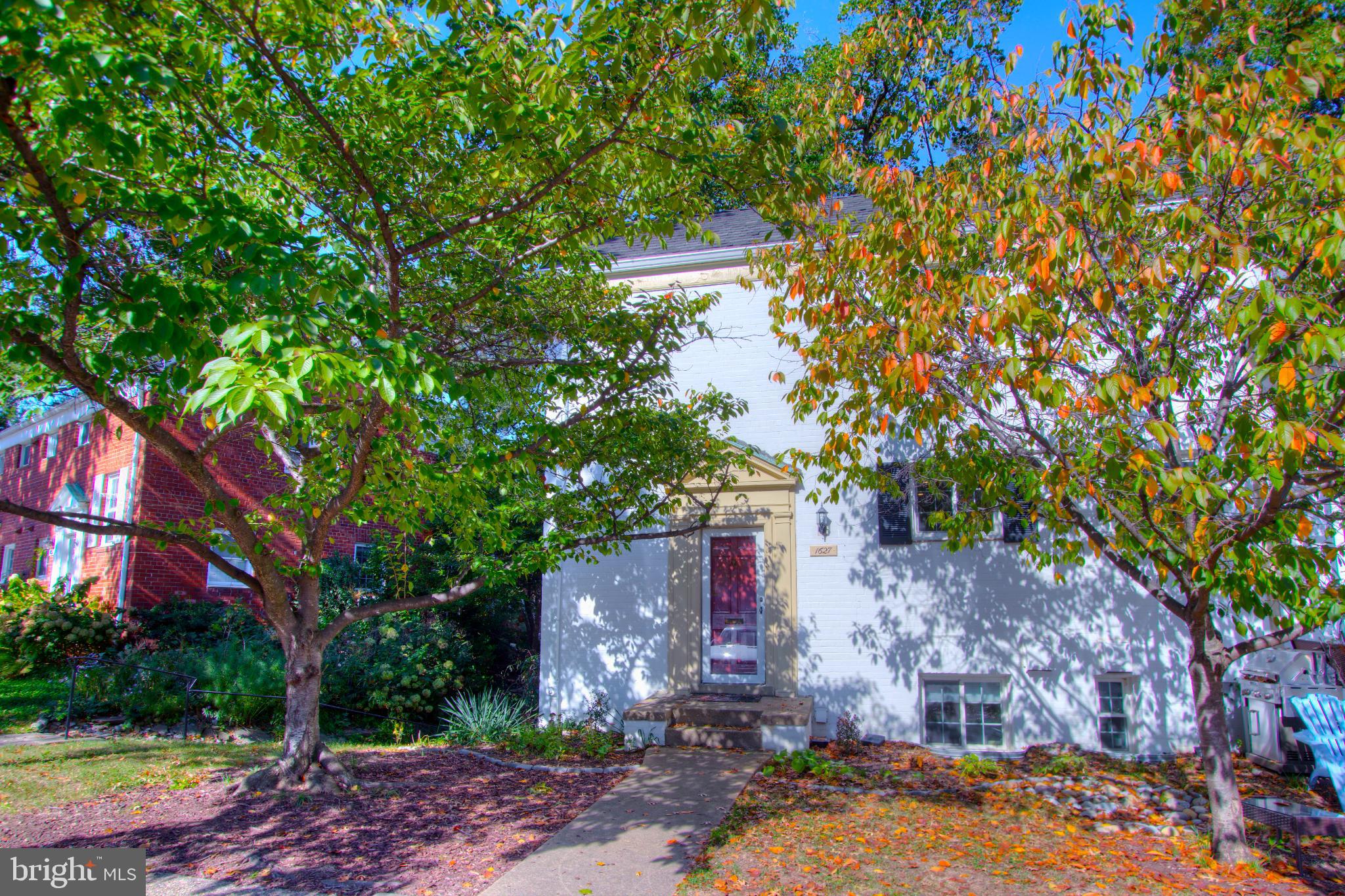 1627 Ripon Place Alexandria, VA 22302 - Photo 2 of 31 Gallery Image 2