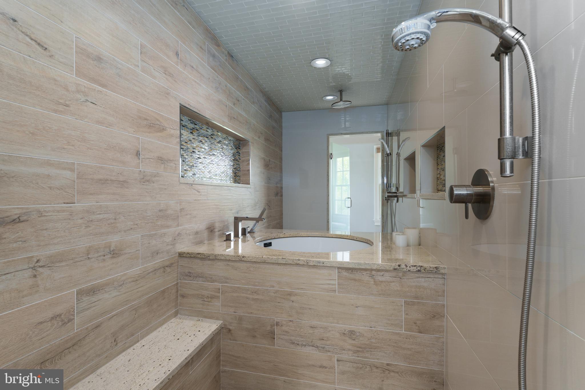 24 Michael Way Pennington, NJ 08534 - Photo 27 of 50 Shared shower with Japanese soaking tub