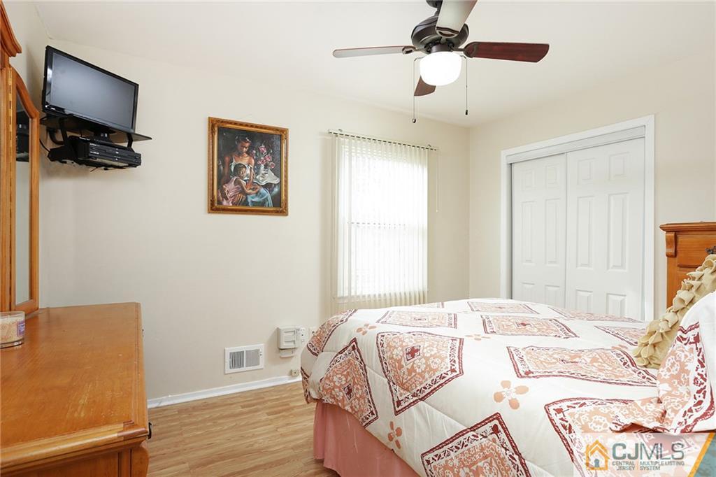 257 County Road Cliffwood, NJ 07721 - Photo 8 of 10 Gallery Image 8