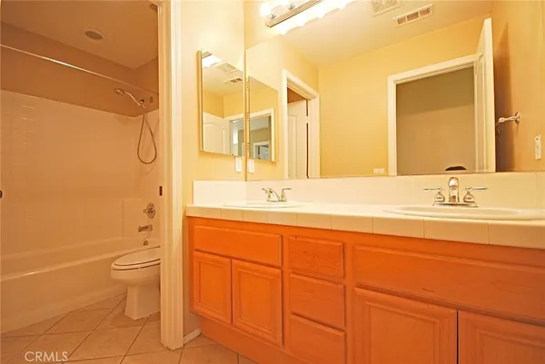 $4,200 | 25381 Playa Serena Drive, Valencia, CA 91381