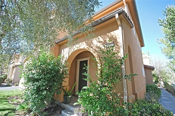 $4,200 | 25381 Playa Serena Drive, Valencia, CA 91381