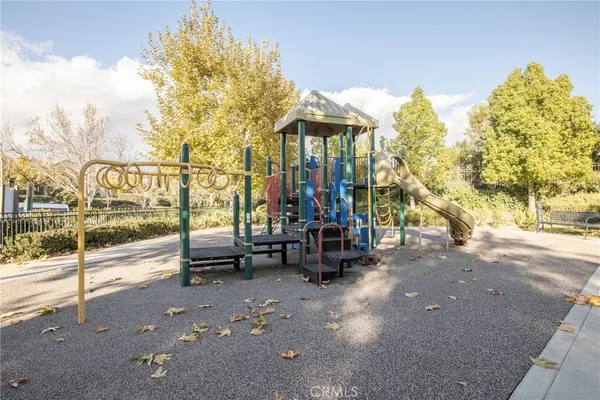 $4,200 | 25381 Playa Serena Drive, Valencia, CA 91381