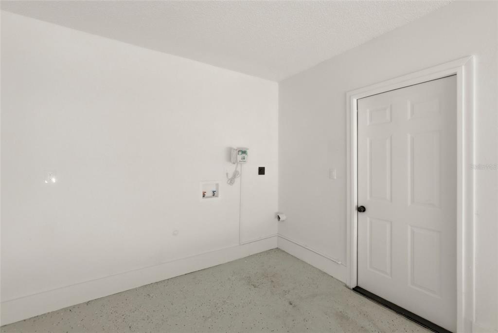 239 Myrtle Court Palm Harbor, FL 34683 - Photo 25 of 34