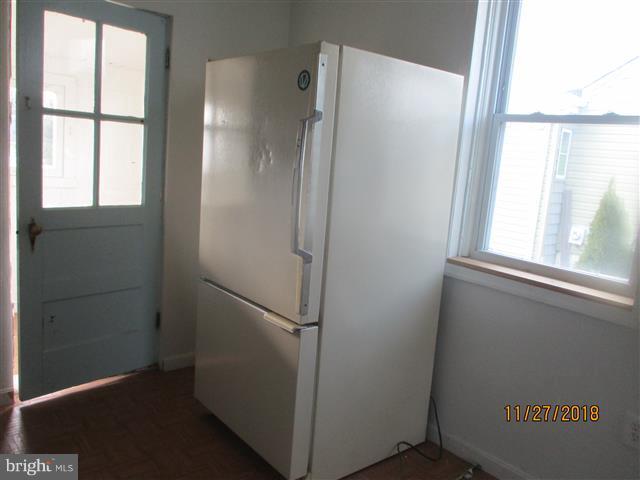 306 Pinewood Road Baltimore, MD 21222 - Photo 8 of 22