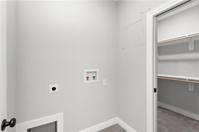 $2,750 | 522 Northwest 110th Street, Kansas City, MO 64155