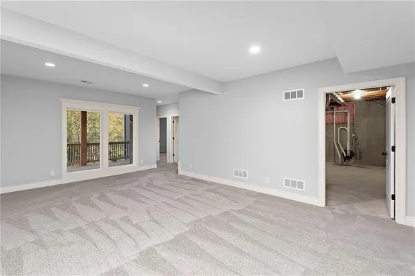 $3,200 | 522 Northwest 110th Street, Kansas City, MO 64155