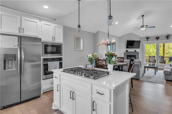 $3,200 | 522 Northwest 110th Street, Kansas City, MO 64155