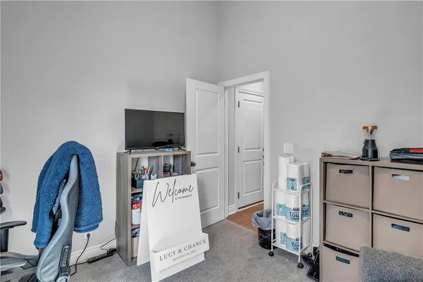 $3,200 | 522 Northwest 110th Street, Kansas City, MO 64155