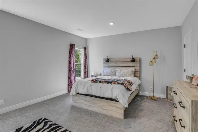 $2,750 | 522 Northwest 110th Street, Kansas City, MO 64155