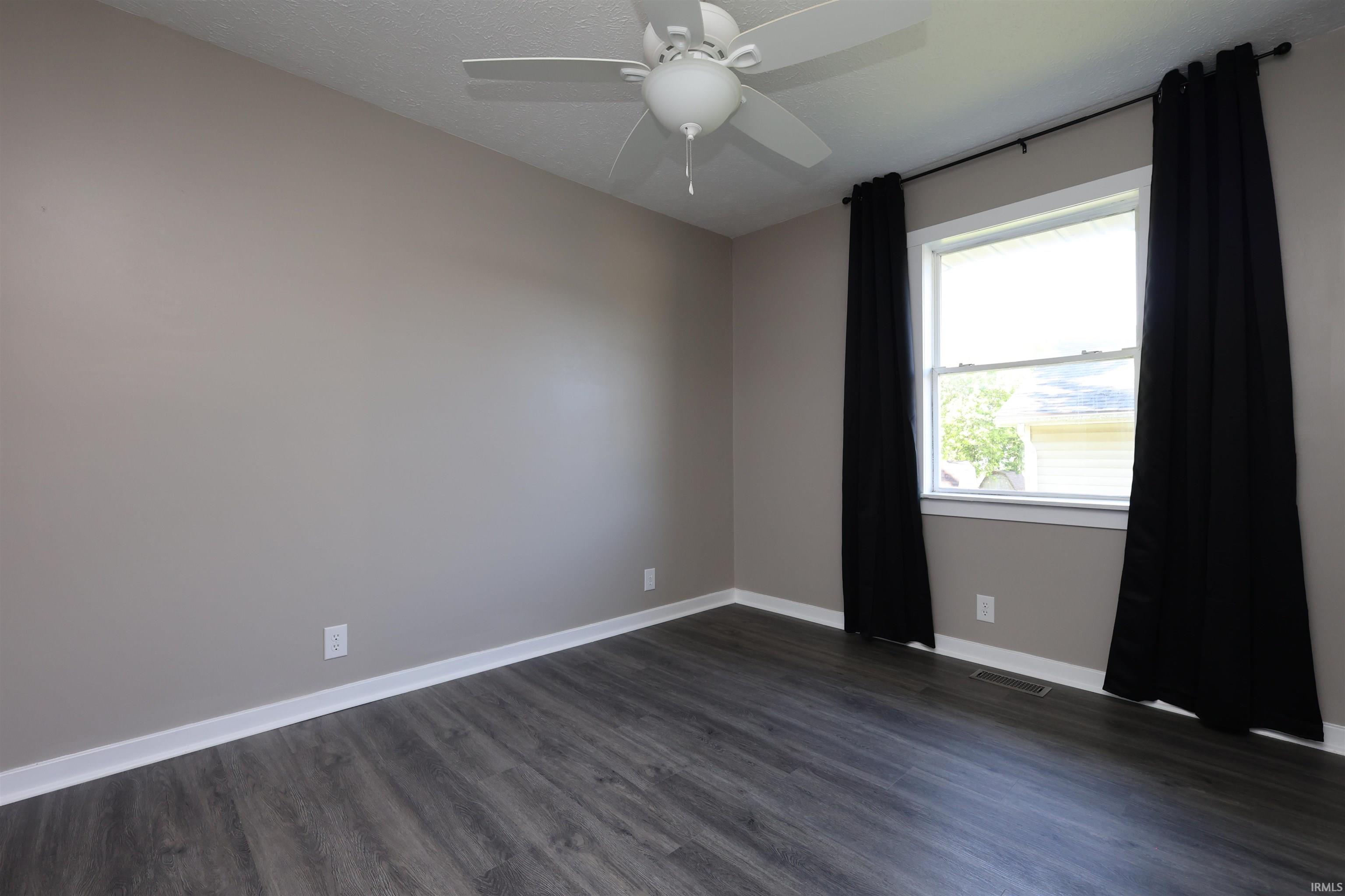 2114 South Branson Street Marion, IN 46953 - Photo 12 of 14