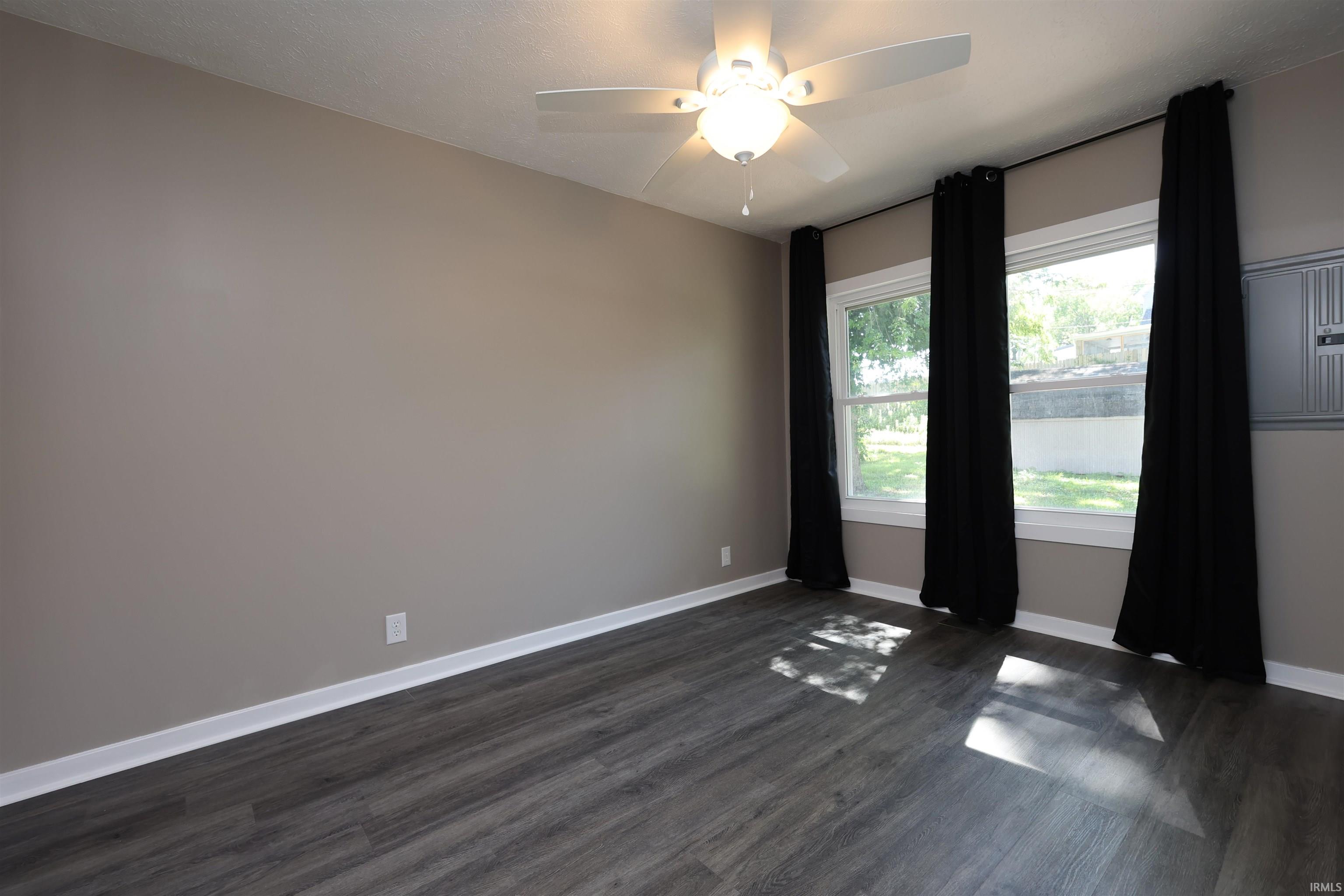 2114 South Branson Street Marion, IN 46953 - Photo 6 of 14