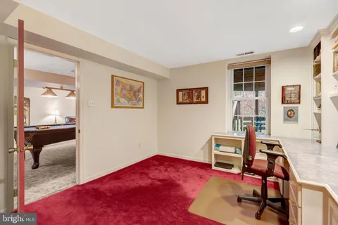 $825,000 | 14404 Coachway Drive, Centreville, VA 20120