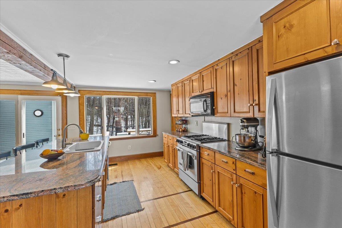 84 Richmond Road Hinesburg, VT 05461 - Photo 11 of 40