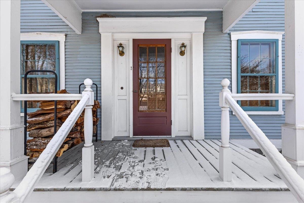 84 Richmond Road Hinesburg, VT 05461 - Photo 2 of 40