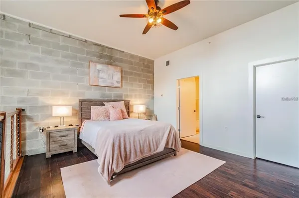 $2,600 | 2001 East 2nd Avenue, Unit 20, Tampa, FL 33605