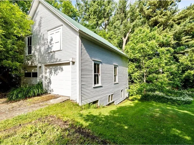 $235,000 | 410 Main Street, Derby, VT 05830