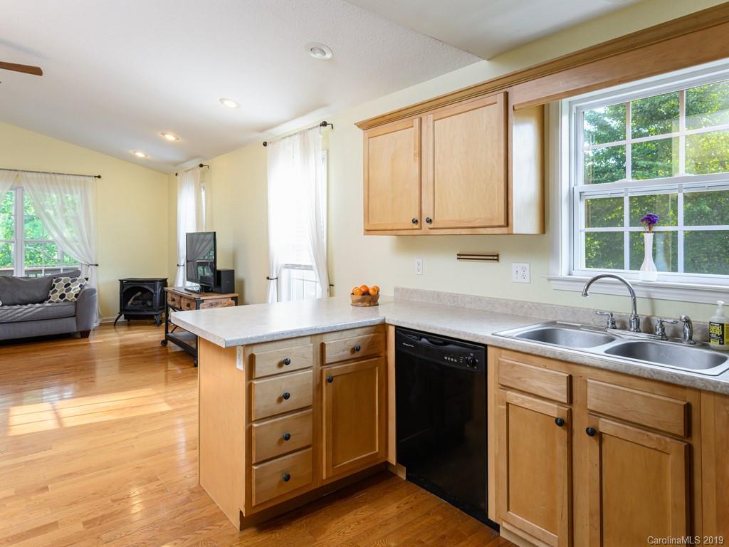 164 Martin Branch Road Leicester, NC 28748 - Photo 16 of 29 Gallery Image 16