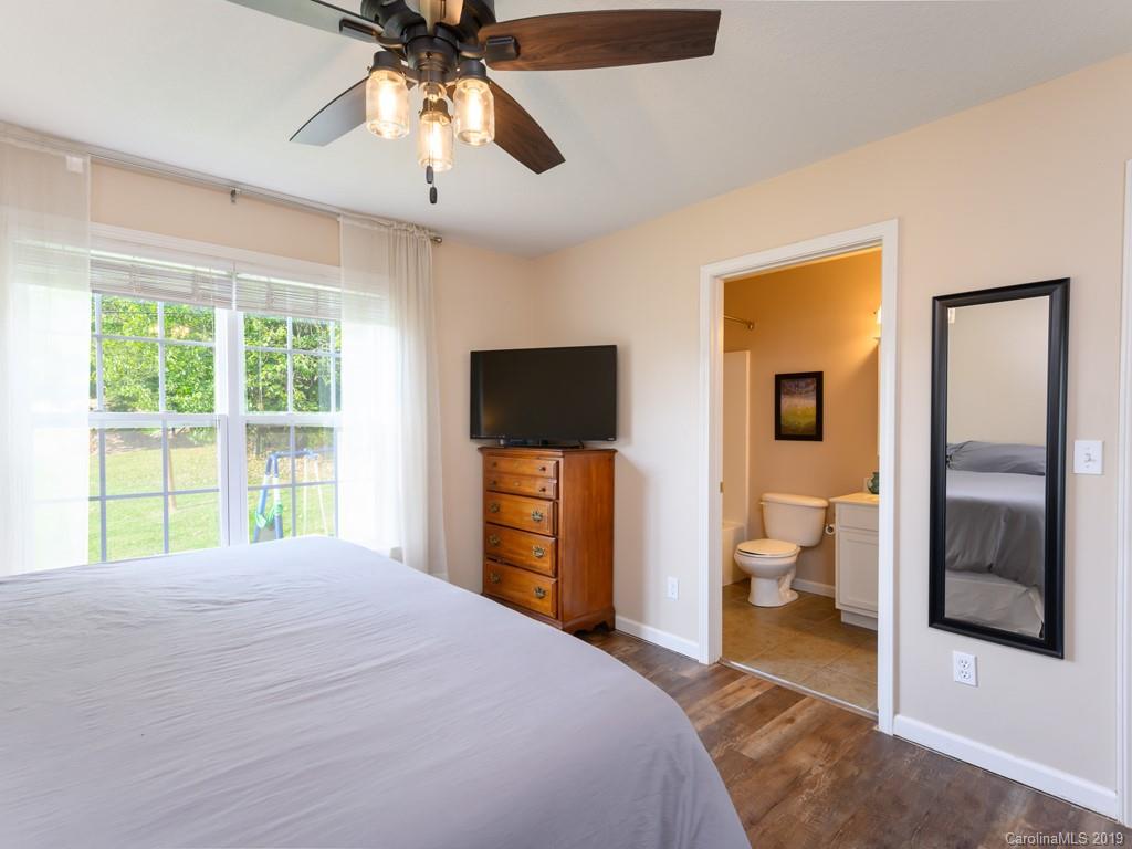 164 Martin Branch Road Leicester, NC 28748 - Photo 18 of 29 Gallery Image 18