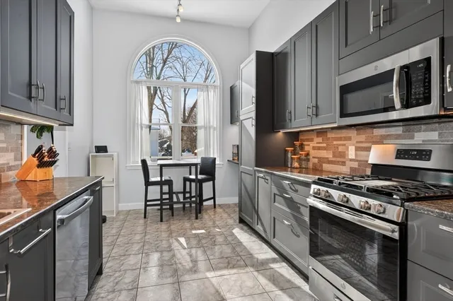 $850,000 | 18 Jay Drive, Framingham, MA 01701