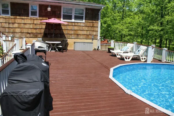 $689,000 | 398 Pleasant Valley Road, Old Bridge, NJ 08857