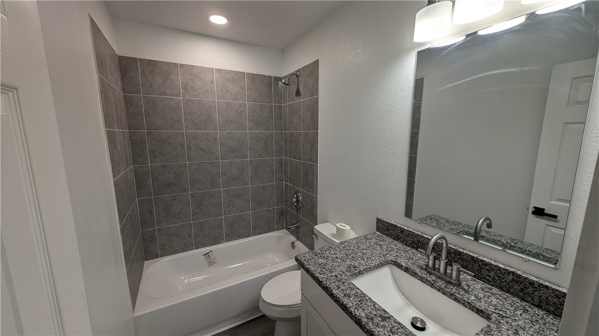 426 Carleta Street, Unit 4 Corpus Christi, TX 78418 - Photo 13 of 14