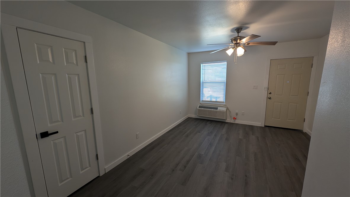 426 Carleta Street, Unit 4 Corpus Christi, TX 78418 - Photo 7 of 14