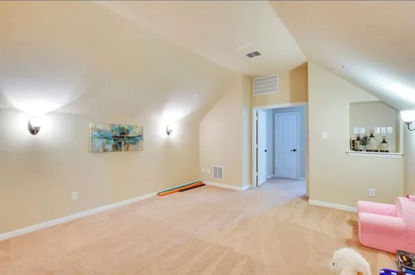 a view of livingroom with furniture