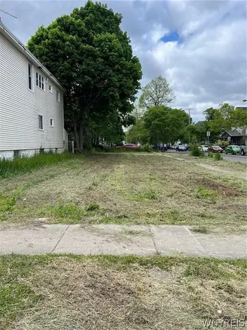 $39,900 | 178 Vermont Street, Buffalo, NY 14213