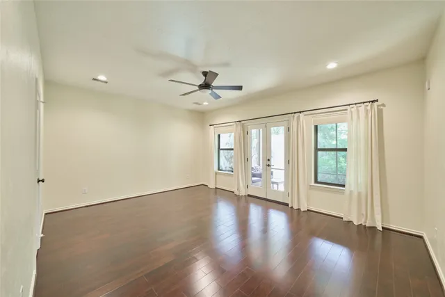 $3,500 | 6 Glen Canyon Place, The Woodlands, TX 77381