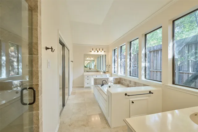 $3,500 | 6 Glen Canyon Place, The Woodlands, TX 77381