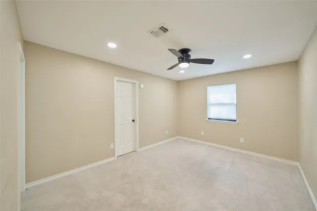 $3,500 | 6 Glen Canyon Place, The Woodlands, TX 77381