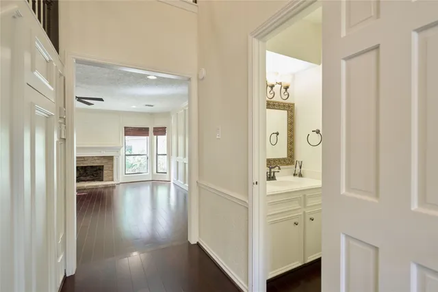 $3,500 | 6 Glen Canyon Place, The Woodlands, TX 77381