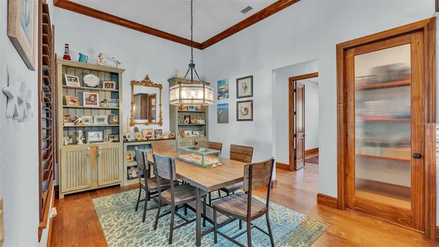 a view of an entryway with front door