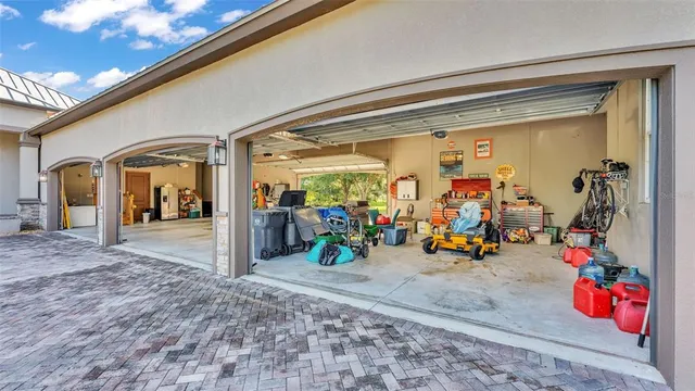 $995,000 | 3420 East Trapnell Road, Plant City, FL 33566