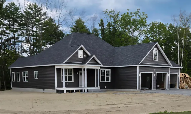 $999,900 | 340 Brickett Hill Road, Pembroke, NH 03275