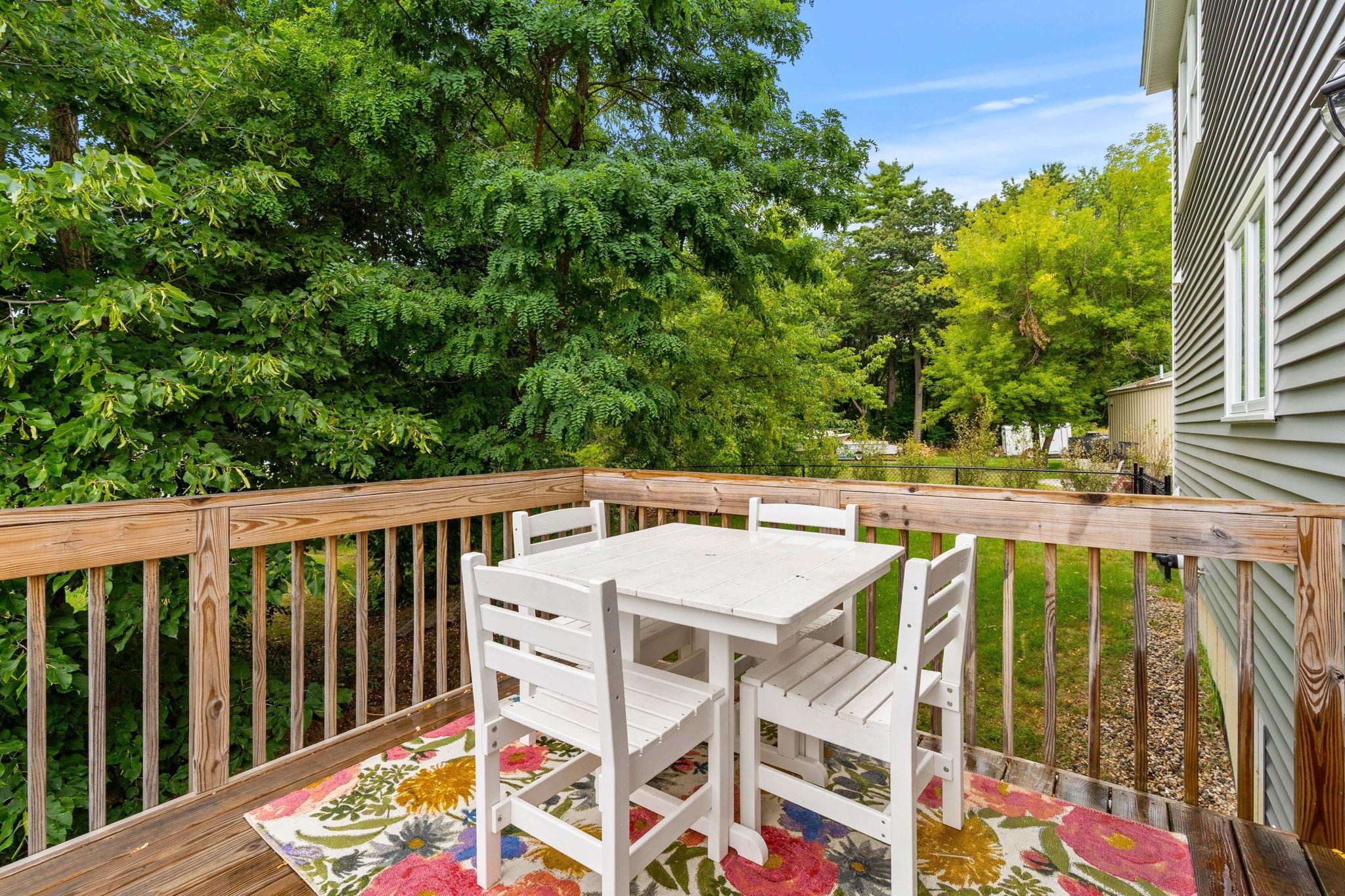 43 Hampton Road Exeter, NH 03833 - Photo 28 of 33