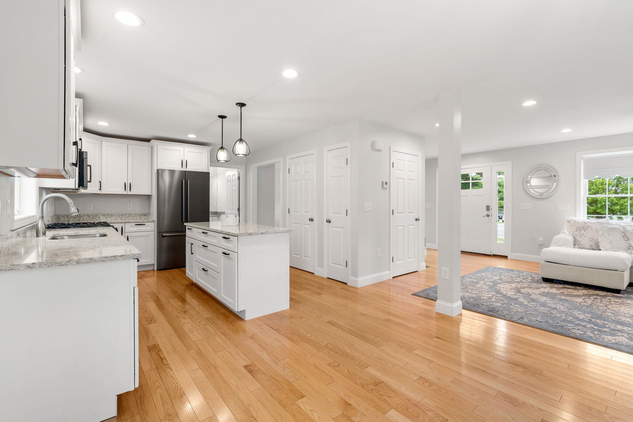 43 Hampton Road Exeter, NH 03833 - Photo 8 of 33