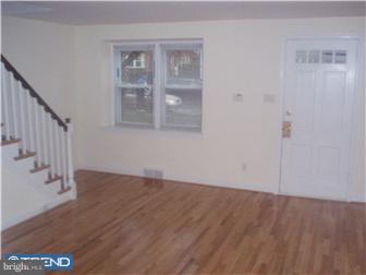 716 Wildell Road Drexel Hill, PA 19026 - Photo 6 of 6 Living Room