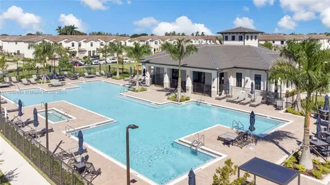 $489,900 | 23512 Southwest 129th Path, Homestead, FL 33032