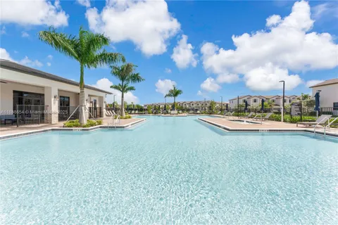 $489,900 | 23512 Southwest 129th Path, Homestead, FL 33032