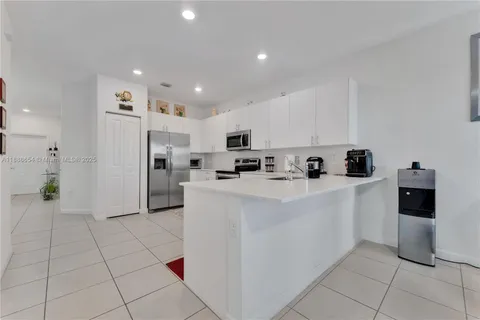 $489,900 | 23512 Southwest 129th Path, Homestead, FL 33032