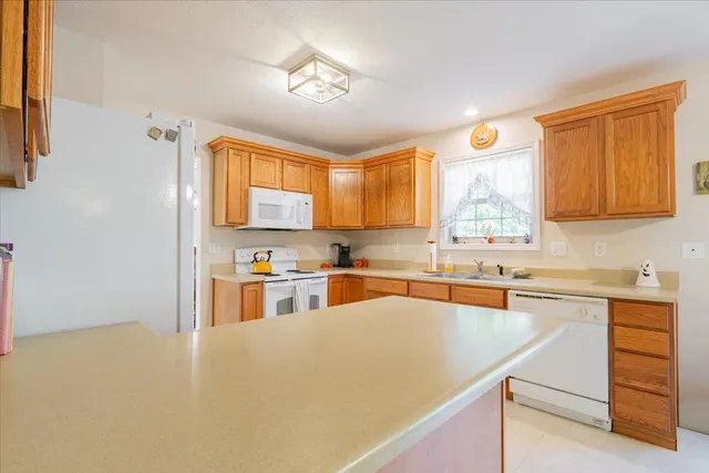 $355,000 | 310 Buttercup Drive, Savoy, IL 61874