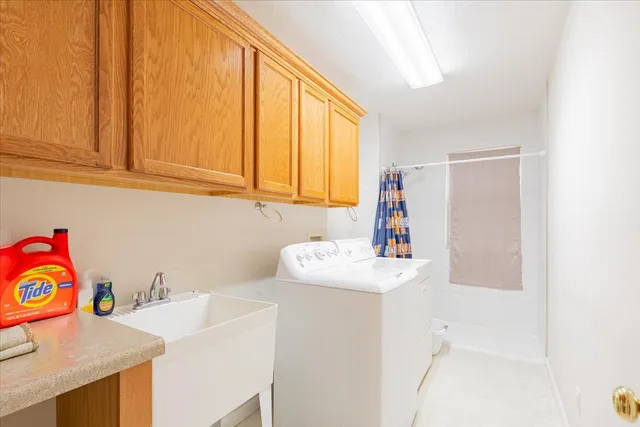 $355,000 | 310 Buttercup Drive, Savoy, IL 61874