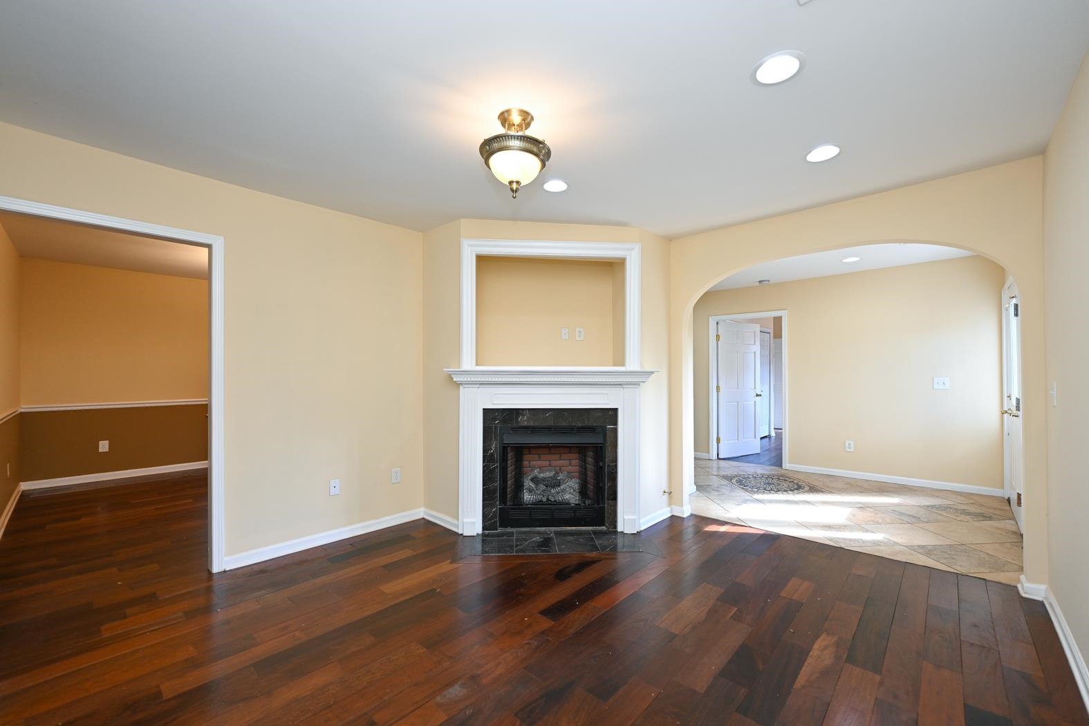 215 Rebecca Street Greenville, SC 29607 - Photo 16 of 31