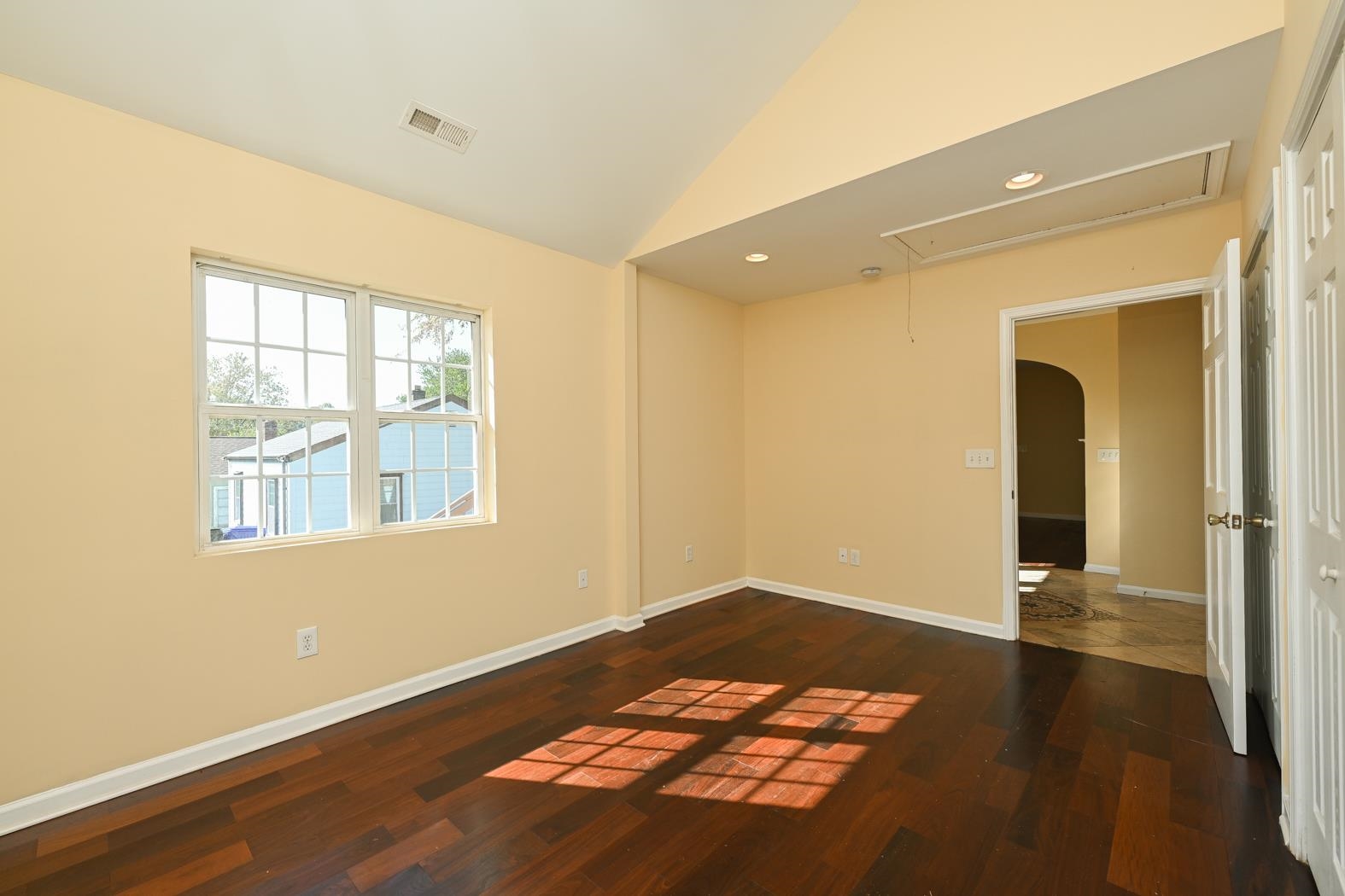 215 Rebecca Street Greenville, SC 29607 - Photo 23 of 31