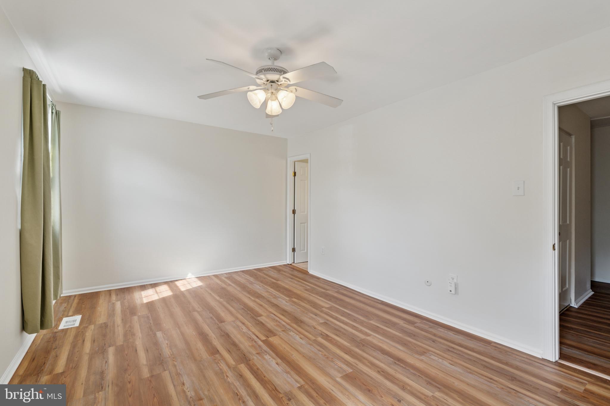 17 Providence Avenue Doylestown, PA 18901 - Photo 19 of 25 Bright and airy space with natural light.