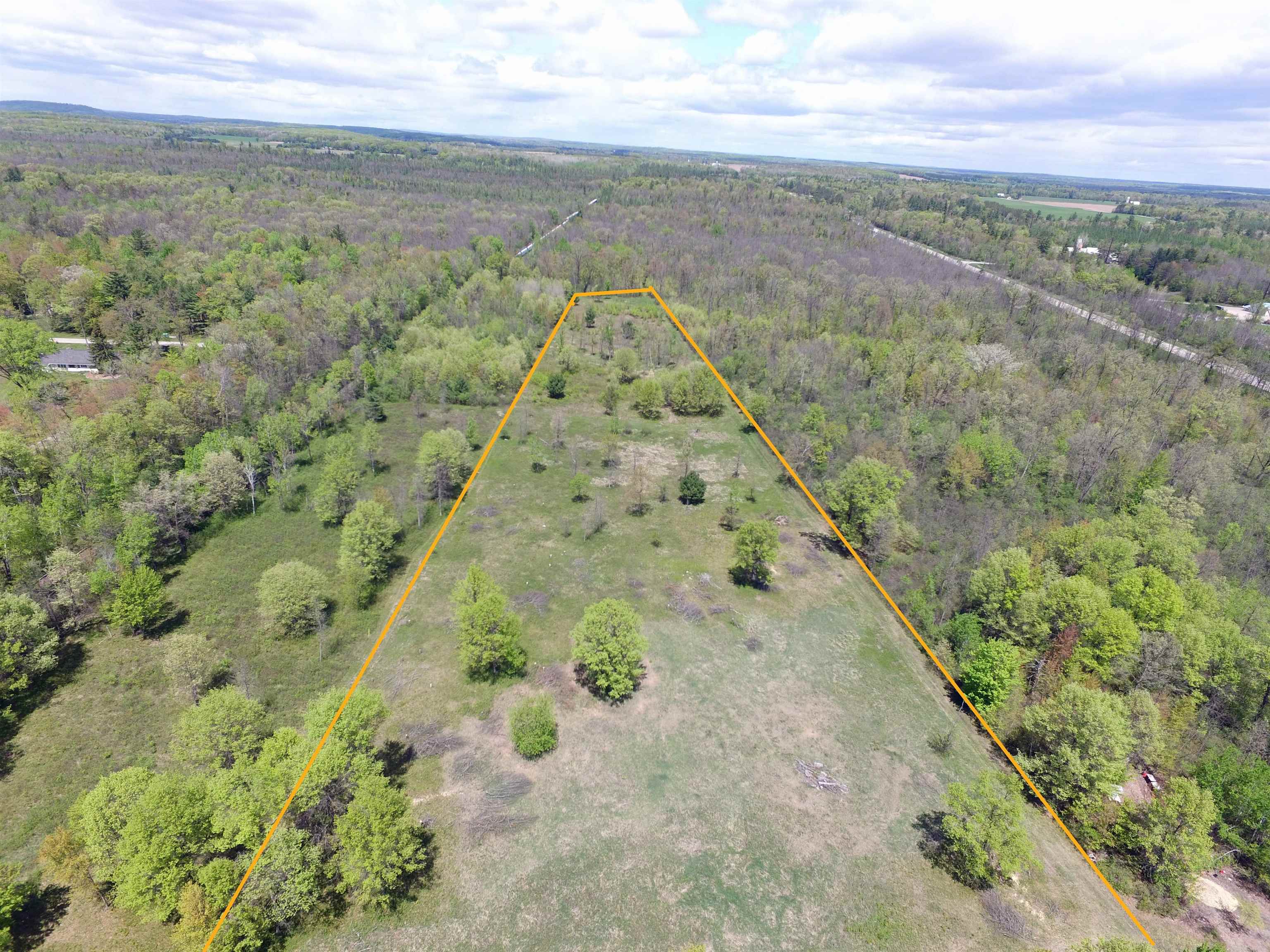 Mira Avenue Crivitz, WI 54114 - Photo 3 of 11