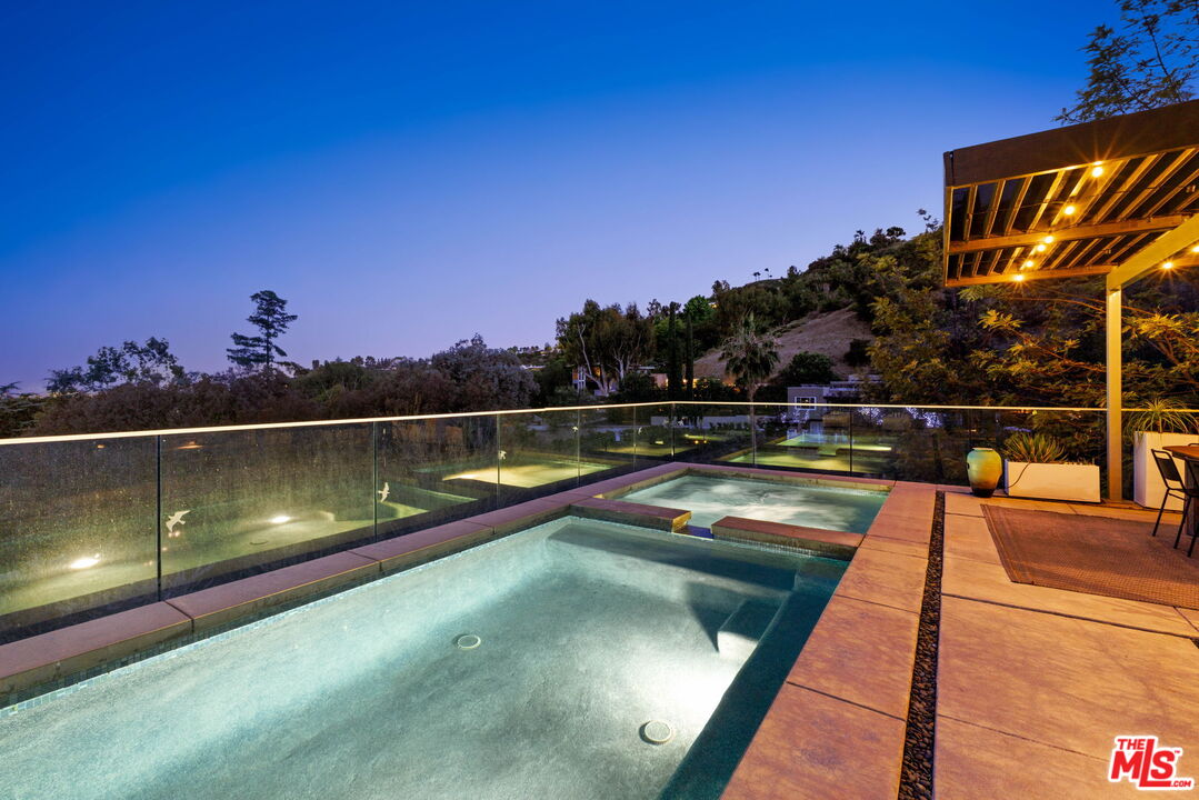 1290 Rancheros Road Pasadena, CA 91103 - Photo 9 of 72