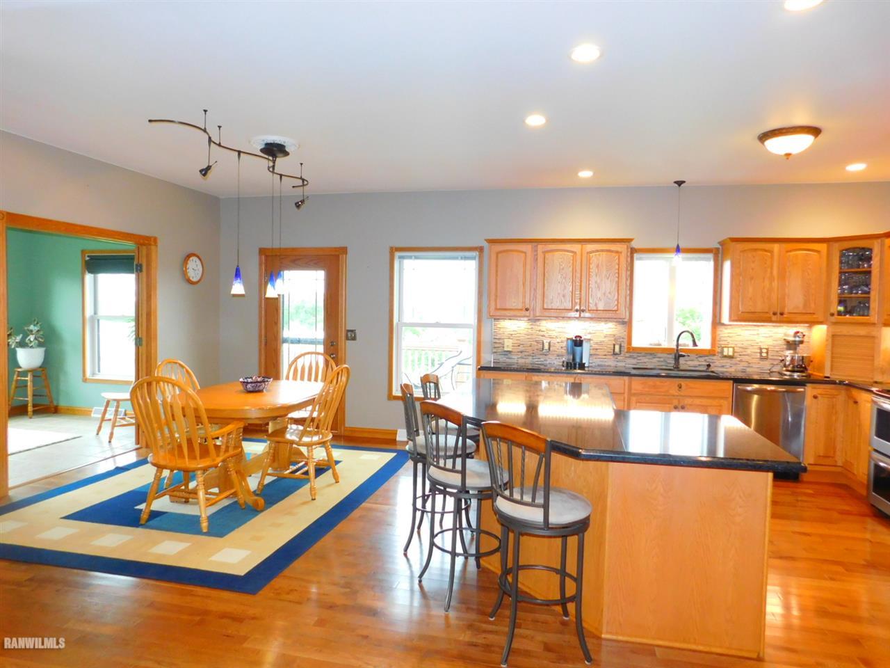 3692 Platte Road Platteville, WI 53818 - Photo 5 of 25 Gallery Image 5