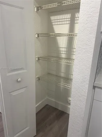 $2,000 | 2120 West Flagler Street, Unit 203, Miami, FL 33135